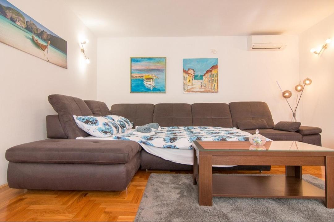 Apartment Antonella Fasana *